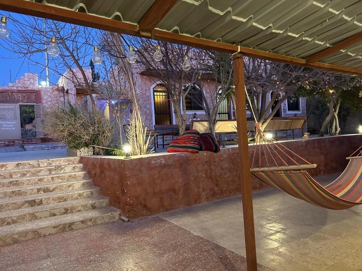 Guest House Attallah Wadi Musa Exterior photo